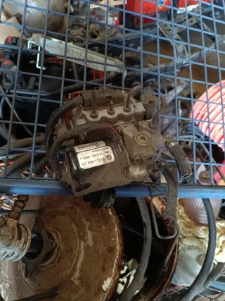 Bomba y Módulo ABS BMW E36 Compact 316i