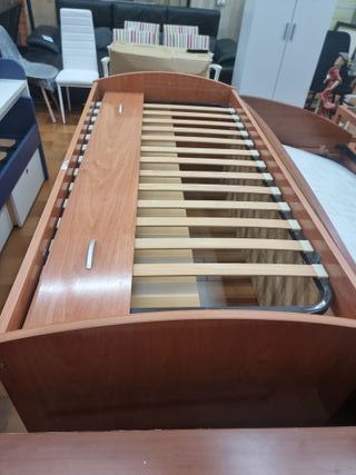 Cama infantil con cajones