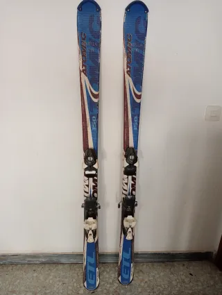Esquís con fijaciones 150cm