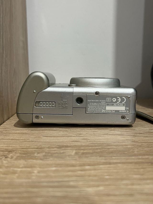 Cámara Digital Canon PowerShot A70