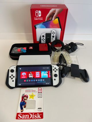 Nintendo Switch OLED bianco + accessori