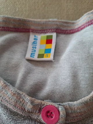 Pijama niña gris con dibujo de ratón