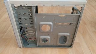 caja chasis ATX ordenador diseño W2000