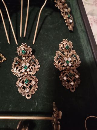 Aderezo Castellonera de adulta Oro y Esmeraldas