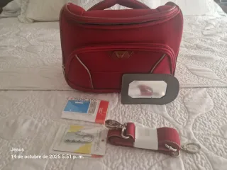 Neceser de viaje Roncato rojo