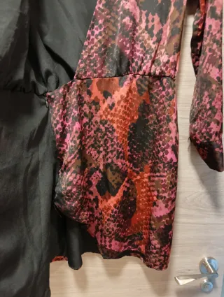 Vestido Zara corto estampado estilo batín