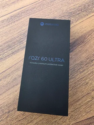 Motorola Razr 60 ULTRA 512 GB sigillato