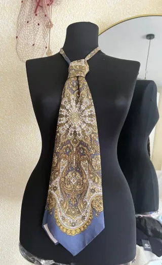 Corbata clip vintage Yves Saint Laurent