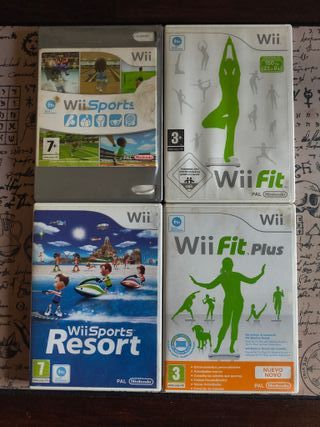 Pacchetto 4 giochi Wii: Sports, Fit, Fit Plus, Resort
