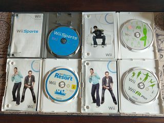 Pacchetto 4 giochi Wii: Sports, Fit, Fit Plus, Resort