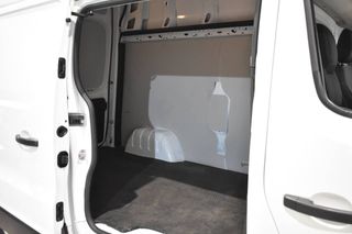 RENAULT TRAFIC FURGÓN ELEVADO 1200 KG L2H2 2.0 DCI 145 CV