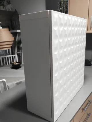 Módulo Besta con puerta blanco.
