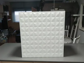 Módulo Besta con puerta blanco.
