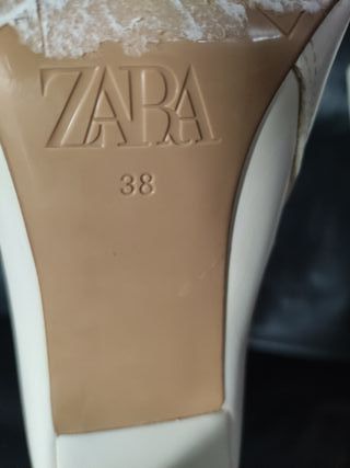 Botas altas Zara blancas