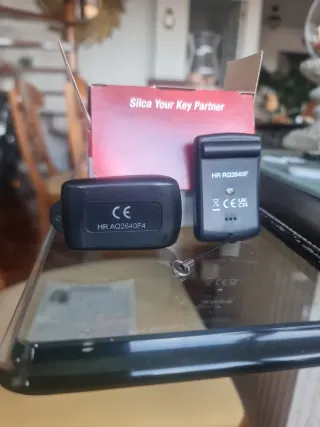 Mando Garaje HR AQ2640F4 29900 MHz