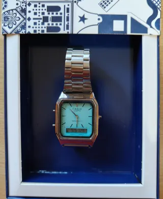 Orologio Casio Vintage Quarzo AQ-230 Arg/Turchese