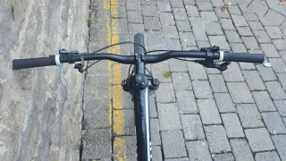 Bicicleta BMC TowStroke 01 Four Carbono XL29