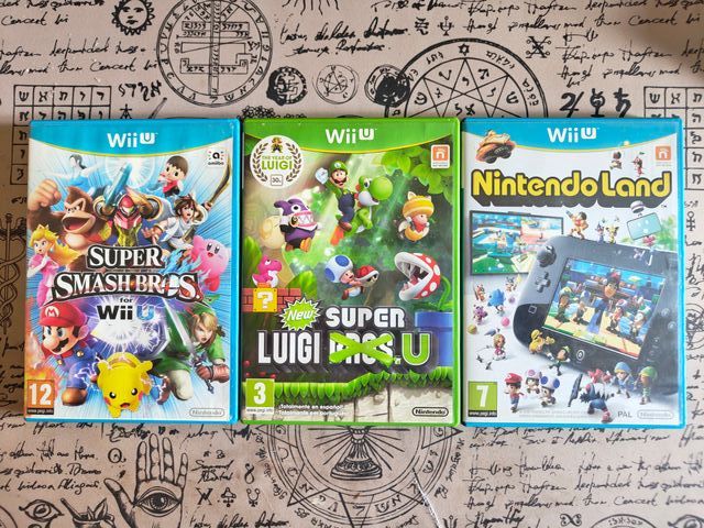 Lotto di 3 giochi per Wii U: Smash Bros., Luigi U, Nintendo
