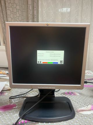 Monitor HP 1740