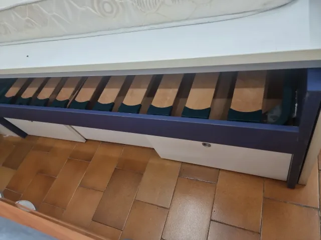 Cama nido con cajones y armario