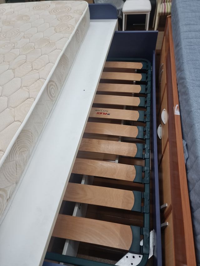 Cama nido con cajones y armario