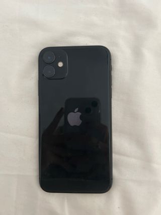 iPhone 11 Apple