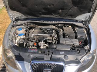 SEAT Leon 2.0 TDI Sport Up. Transferencia incluida