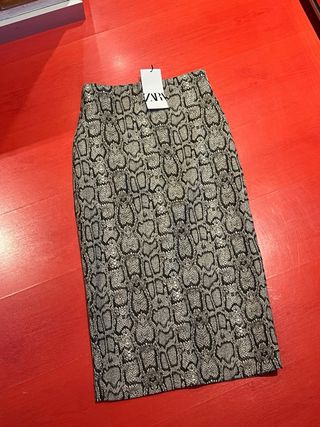 Falda tubo estampado serpiente