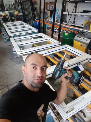 Reparación de ventanas, puertas y persianas
