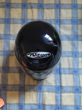 Casco de moto Nitro negro