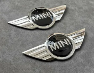 Mini Cooper One Logo Capó y Maletero 11,5x5cm 