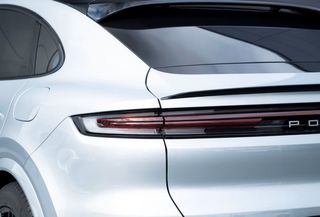 Porsche Cayenne Coupe E-Hybrid 