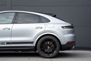Porsche Cayenne Coupe E-Hybrid 