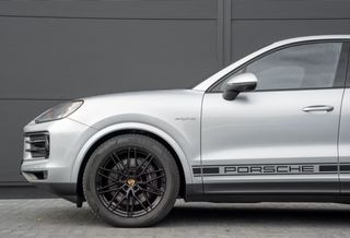 Porsche Cayenne Coupe E-Hybrid 