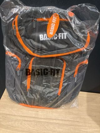 Mochila Basic-Fit Gris y Naranja