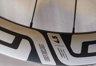 Ruote in carbonio Enve 4.5
