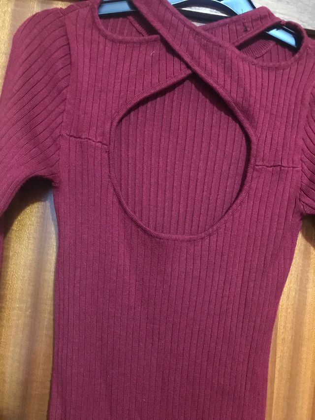 Vestido midi burdeos de punto