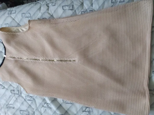 Vestido beige de malla L