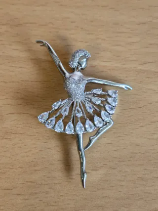 Broche Bailarina Cristal y Goldfilled plateado 