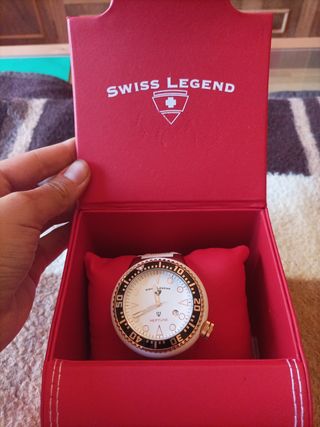 Reloj Swiss Legend Neptune Blanco y Dorado