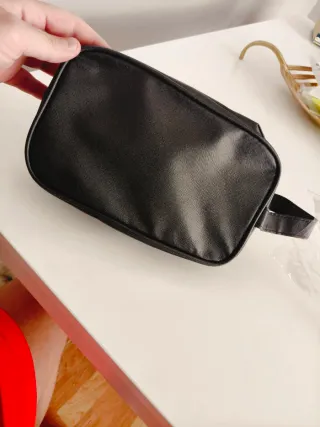 Neceser de mano negro