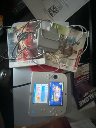 Nintendo 2DS Bianco + Giochi