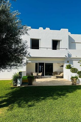 Casa pareada en alquiler en Los Naranjos - Las Brisas en Marbella