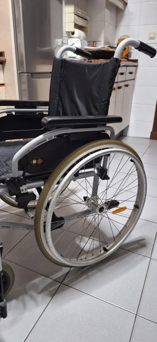Silla de ruedas B+B