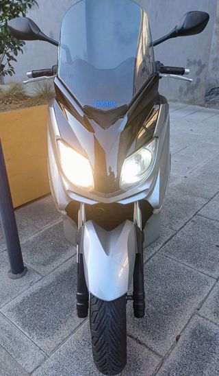 Yamaha XMAX 250 Inyección