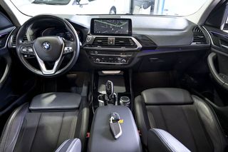 BMW X3   xDrive20d 