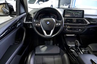 BMW X3   xDrive20d 