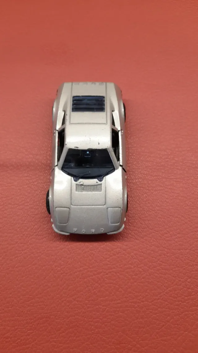 GIOCATTOLI POLITICI FORD GT 70