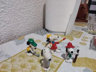 Muñecos de goma Snoopy y amigos