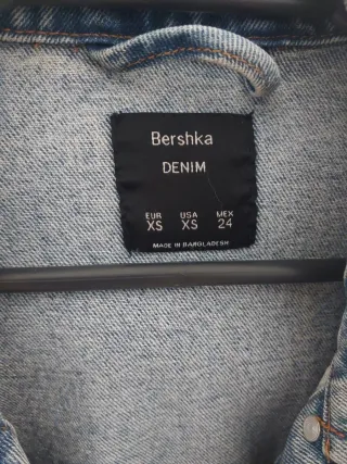 Chaqueta vaquera Bershka oversize Talla XS
